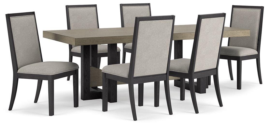 Foyland Dining Set