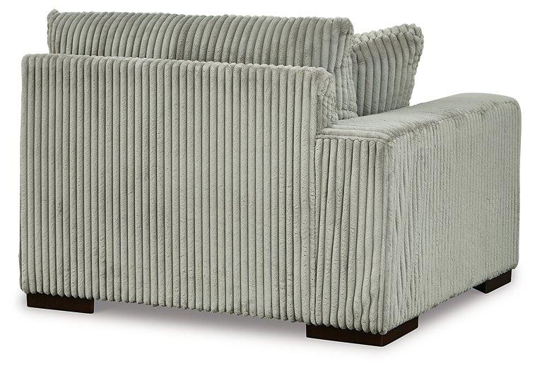 Lindyn Sectional