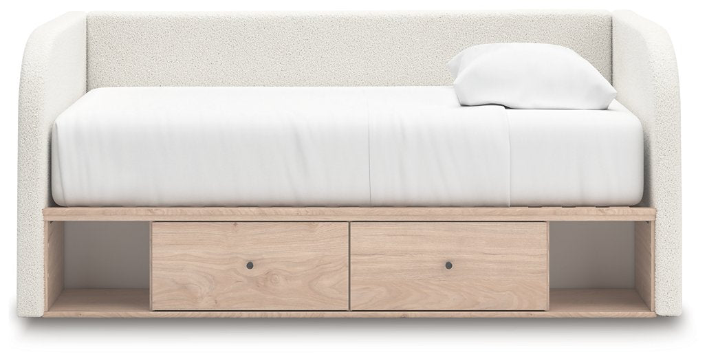 Arloster Upholstered Bed