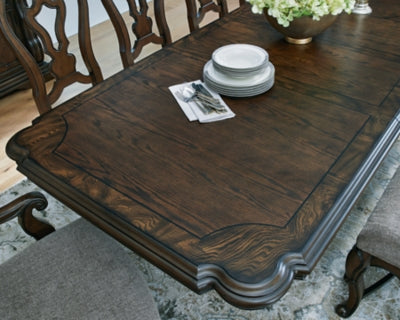 Maylee Dining Room Set