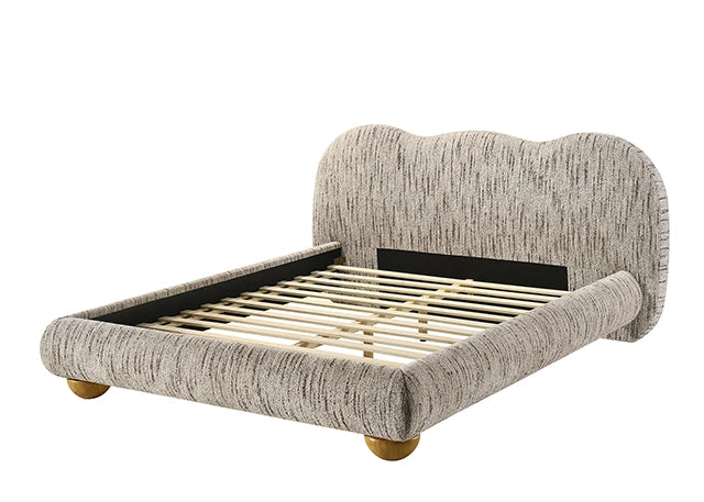 Finamore E.King Bed