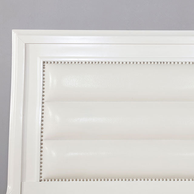 Golva E.King & Queen Bed White & Silver