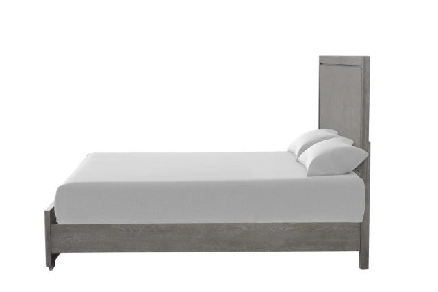 Crowthorne Queen Bedroom Set