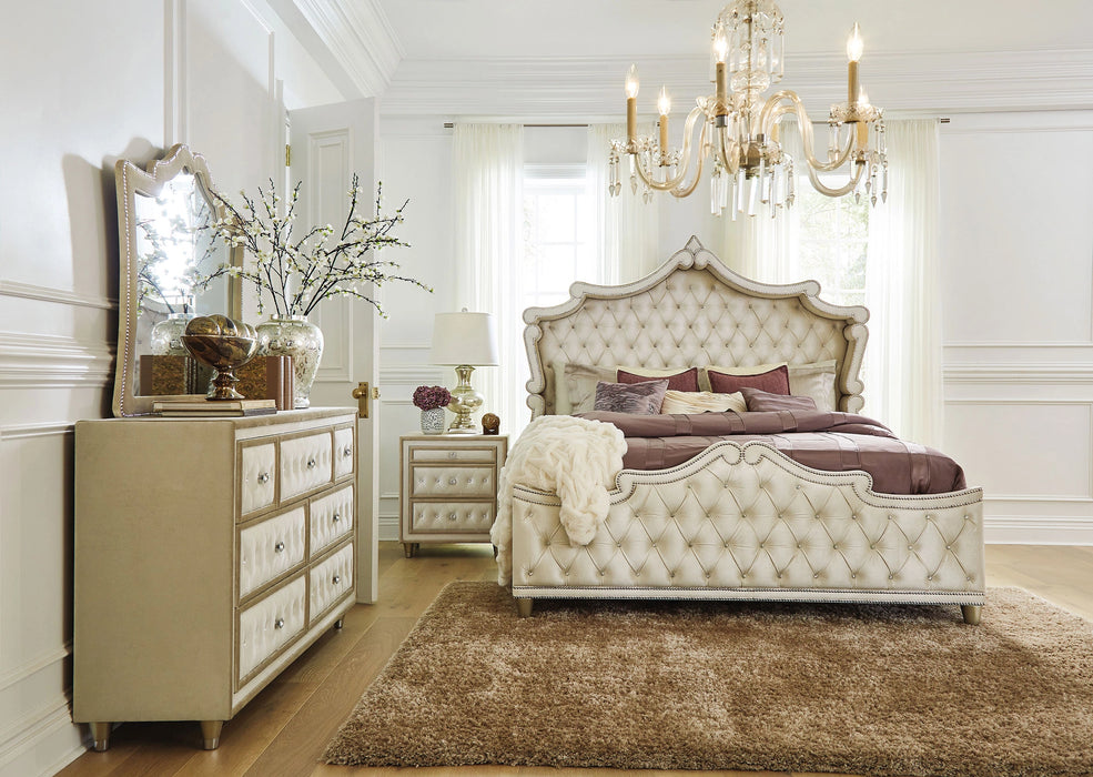 Antonella Bedroom Set